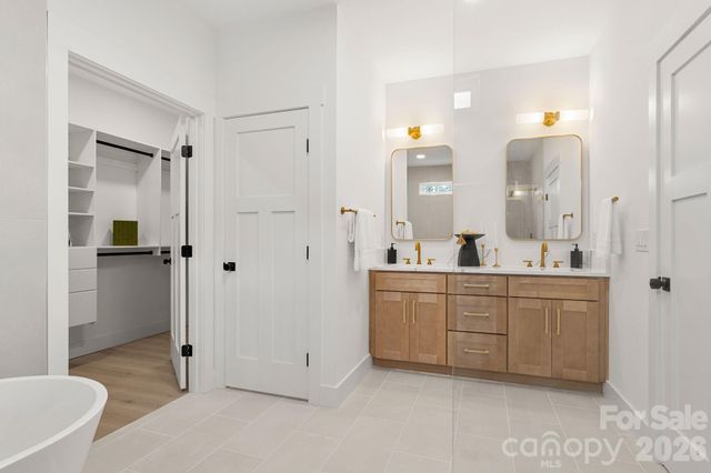 1127 Allen Street, Charlotte, NC 28205