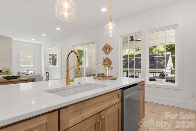 1127 Allen Street, Charlotte, NC 28205