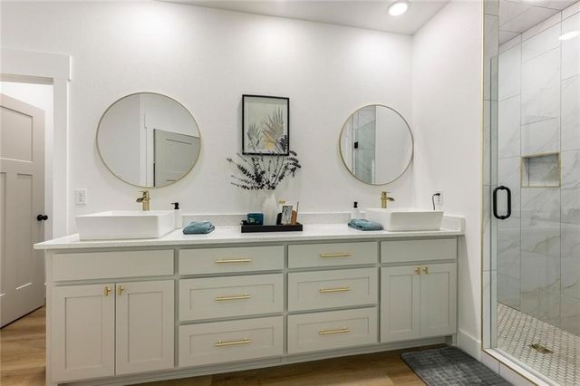 2 Davington Lane, Bella Vista, AR 72715