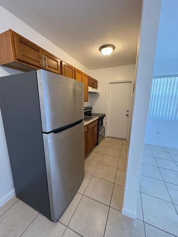 750 NW 56th Street 4, Miami, FL 33127