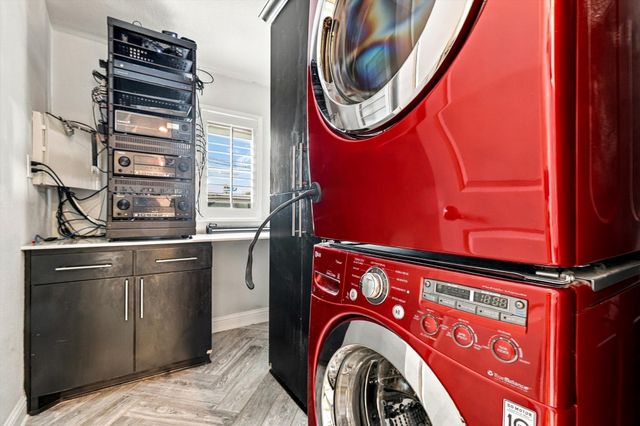 405 Sir Torin Lane, Lewisville, TX 75056