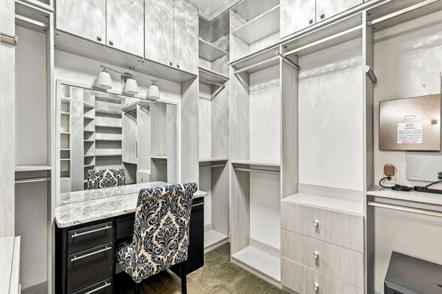 405 Sir Torin Lane, Lewisville, TX 75056