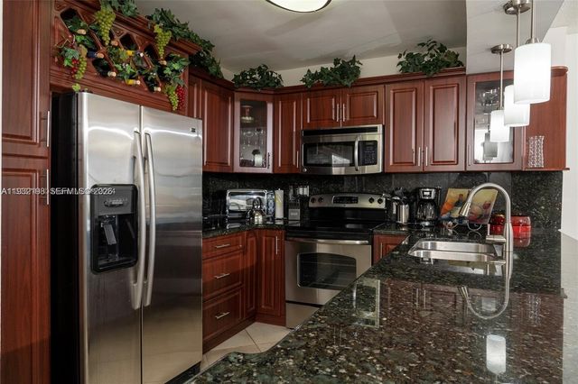 3725 S Ocean Drive 508, Hollywood, FL 33019