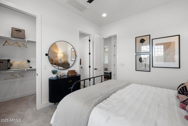 2153 E CHERRYWOOD Place, Chandler, AZ 85249