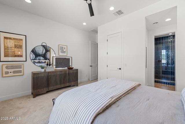 2153 E CHERRYWOOD Place, Chandler, AZ 85249