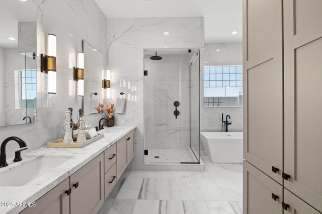 2153 E CHERRYWOOD Place, Chandler, AZ 85249