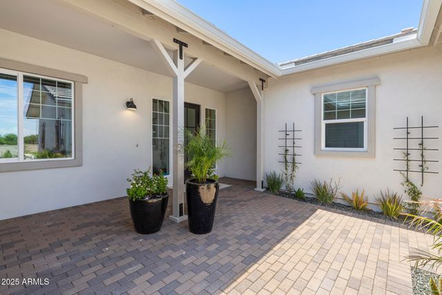 2153 E CHERRYWOOD Place, Chandler, AZ 85249