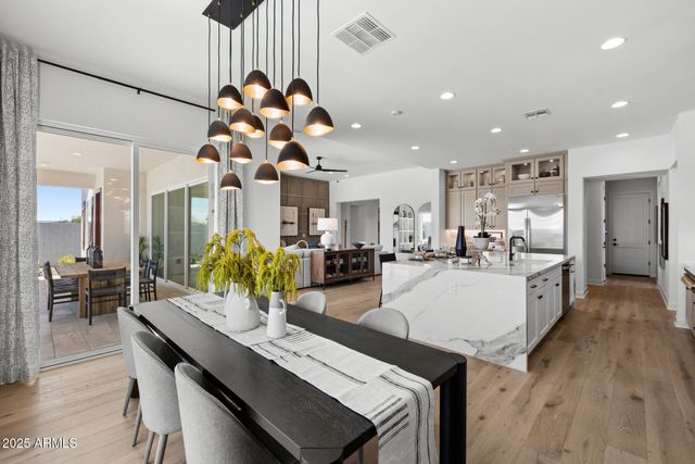 2153 E CHERRYWOOD Place, Chandler, AZ 85249