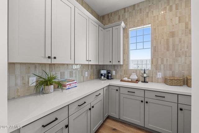 2153 E CHERRYWOOD Place, Chandler, AZ 85249