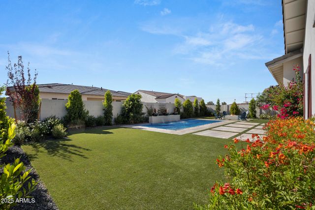 2153 E CHERRYWOOD Place, Chandler, AZ 85249