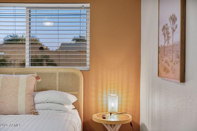 6419 E CAMBRIDGE Avenue, Scottsdale, AZ 85257