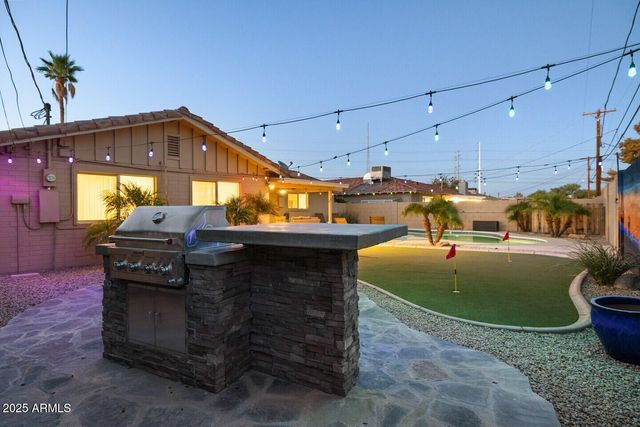 6419 E CAMBRIDGE Avenue, Scottsdale, AZ 85257