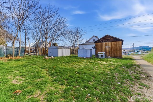 1248 S Mission Street, Wenatchee, WA 98801