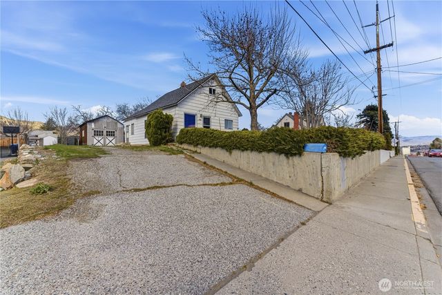 1248 S Mission Street, Wenatchee, WA 98801