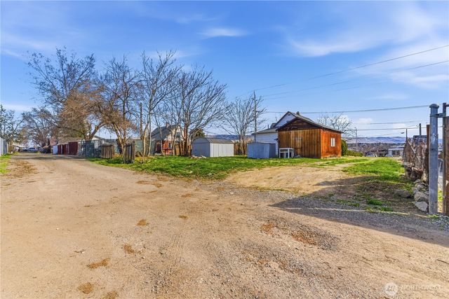 1248 S Mission Street, Wenatchee, WA 98801