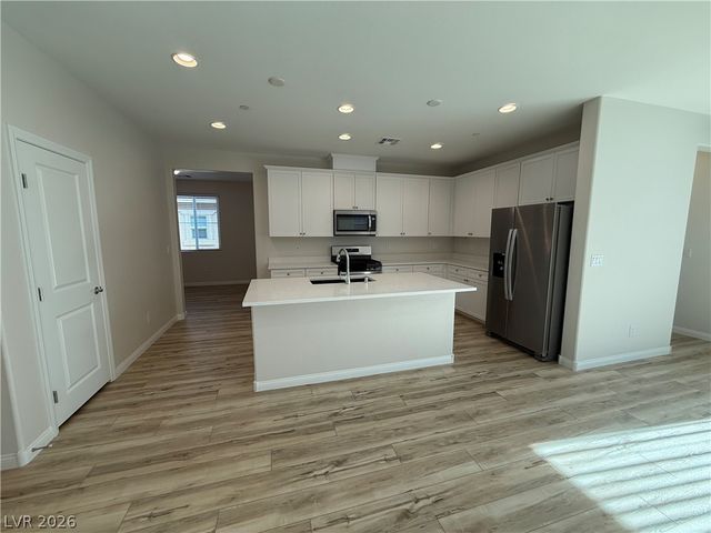 87 Serene Tempo Avenue, Henderson, NV 89011