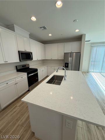 87 Serene Tempo Avenue, Henderson, NV 89011