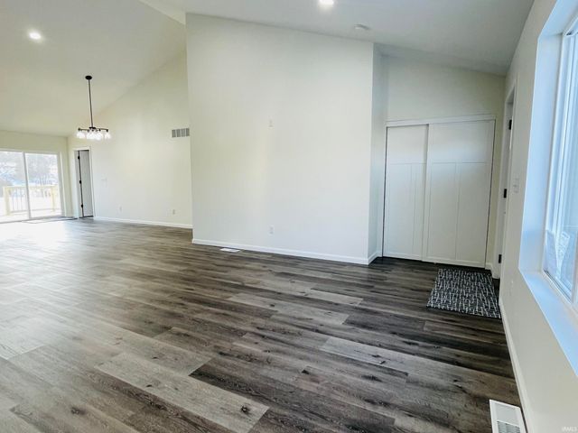 23902 Oak Dale Street, Elkhart, IN 46516