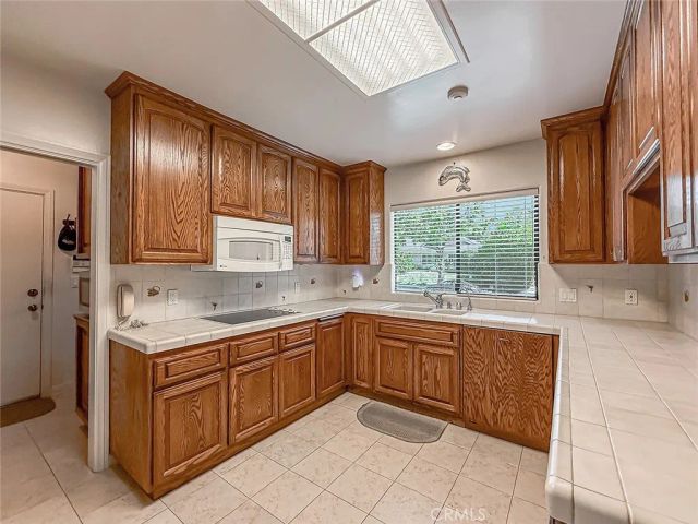 9525 Encino, Northridge, CA 91325