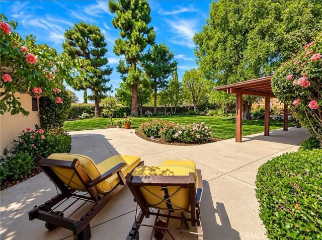 9525 Encino, Northridge, CA 91325