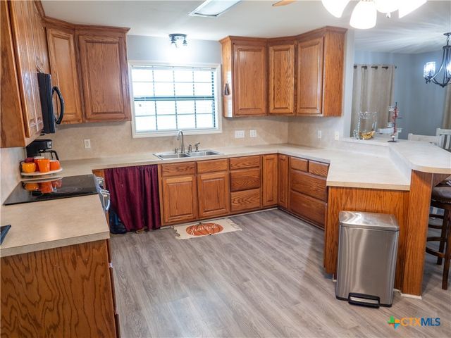 2507 Boyd Road, Port Lavaca, TX 77979