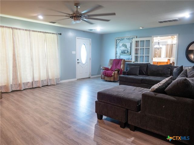 2507 Boyd Road, Port Lavaca, TX 77979