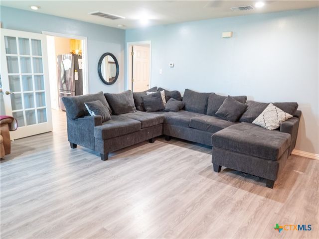 2507 Boyd Road, Port Lavaca, TX 77979