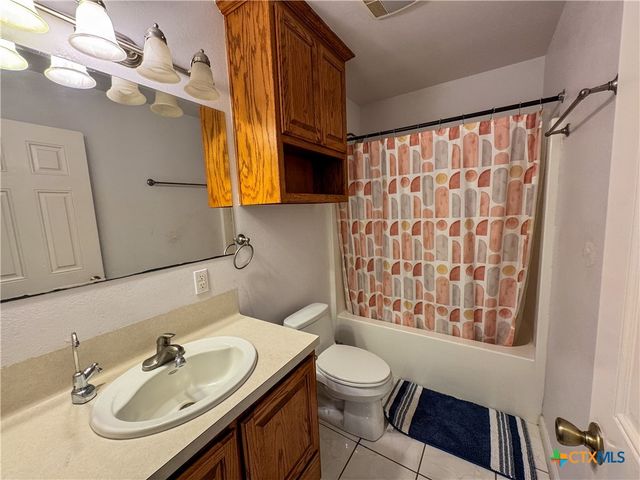 2507 Boyd Road, Port Lavaca, TX 77979