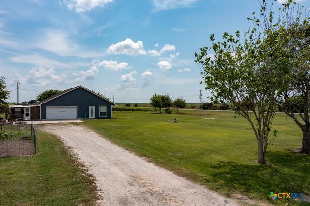2507 Boyd Road, Port Lavaca, TX 77979