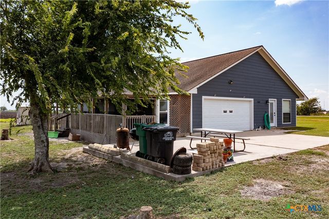 2507 Boyd Road, Port Lavaca, TX 77979