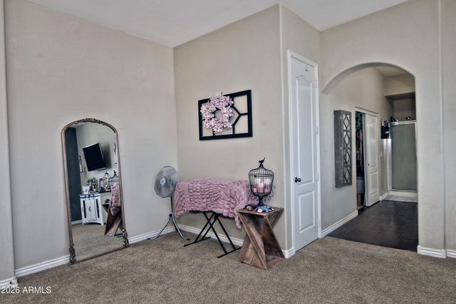 839 W SAGUARO Lane, San Tan Valley, AZ 85143