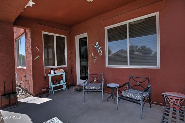 839 W SAGUARO Lane, San Tan Valley, AZ 85143