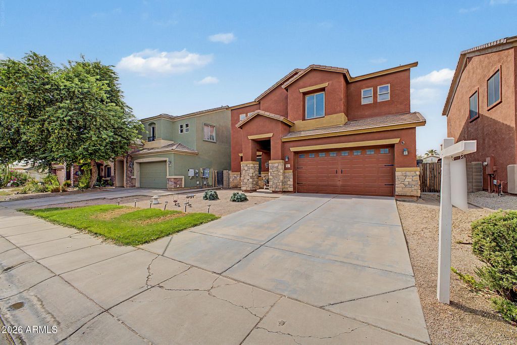 839 W SAGUARO Lane, San Tan Valley, AZ 85143 — photo 5