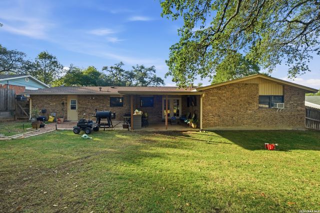 1299 CIBOLO TRL, Universal City, TX 78148