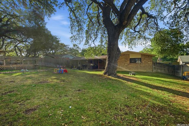 1299 CIBOLO TRL, Universal City, TX 78148