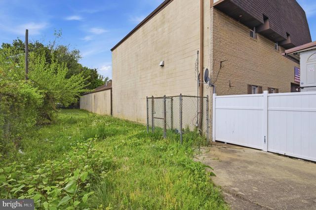 238 CLIFTON AVE, Collingdale, PA 19023