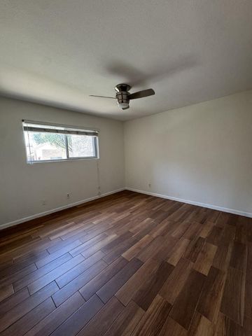 5525 E Thomas Road F1, Phoenix, AZ 85018