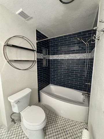 5525 E Thomas Road F1, Phoenix, AZ 85018