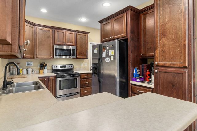 411 W 2nd Street, Jasper, TN 37347