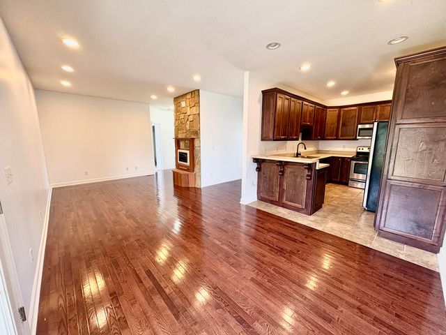411 W 2nd Street, Jasper, TN 37347