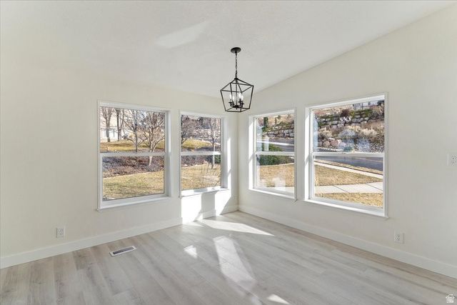 371 E CYNTHIA WAY, North Salt Lake, UT 84054