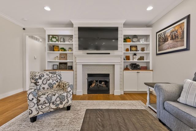 2159 Sable Way, Newburgh, IN 47630