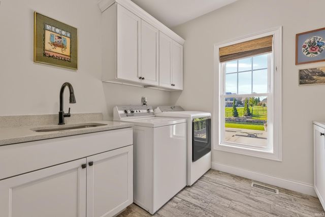 2159 Sable Way, Newburgh, IN 47630