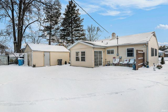 18197 County Road 40 Road, Goshen, IN 46526