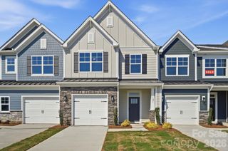 131 Viburnum Road, Waxhaw, NC 28173