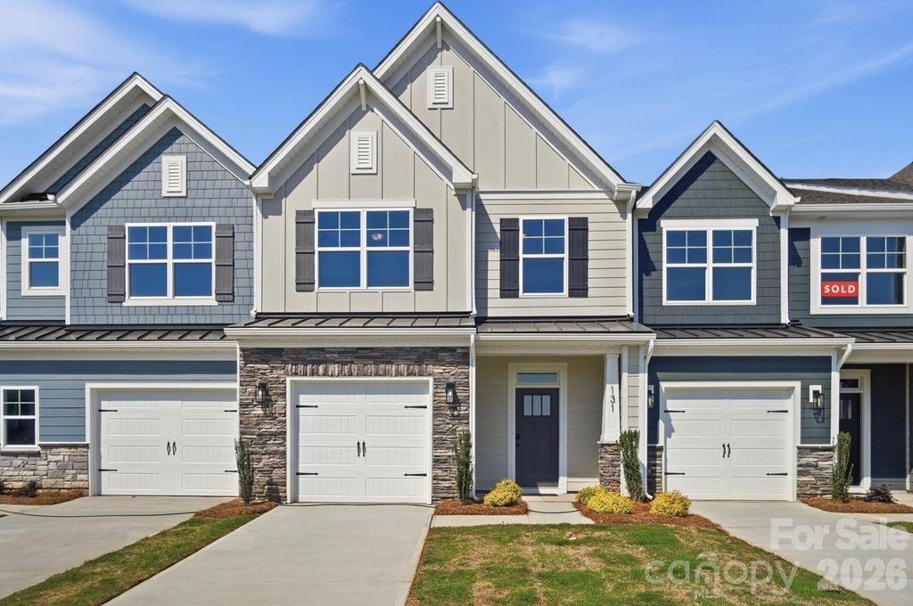 131 Viburnum Road, Waxhaw, NC 28173