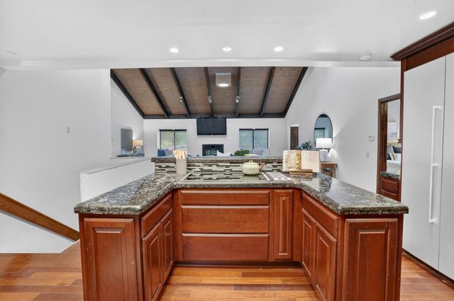 2645 Shadow Ln, Valley Springs, CA 95252