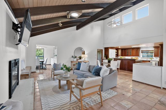 2645 Shadow Ln, Valley Springs, CA 95252