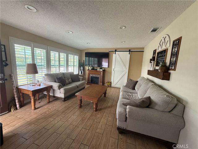 921 Hollowell, Ontario, CA 91762