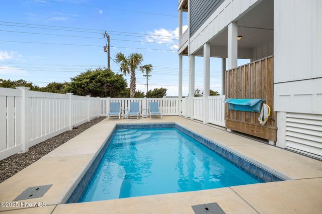 2307 Emerald Drive, Emerald Isle, NC 28594